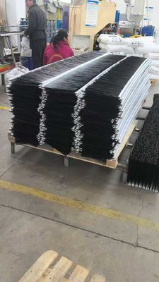 A 2.5 Meter Long High Strength Wear-resistant Strip Brush For Sanitation Vehicles Forklifts And Engineering Machinery Accessories